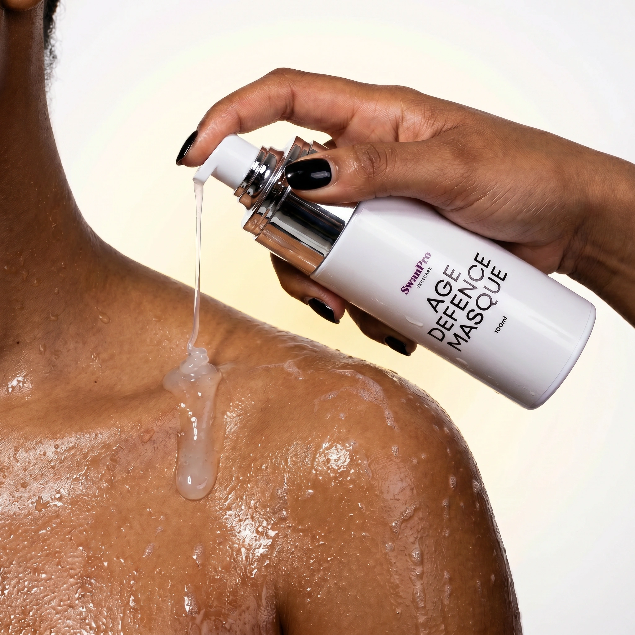 SwanPro Masque Lifestyle